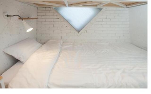 Mir Guesthouse - Hostel