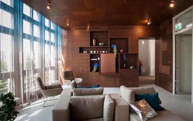 EMA House Hotel Suites