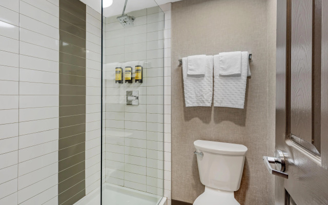 Best Western Plus West Edmonton