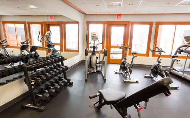 Halcyon Hot Springs Resort