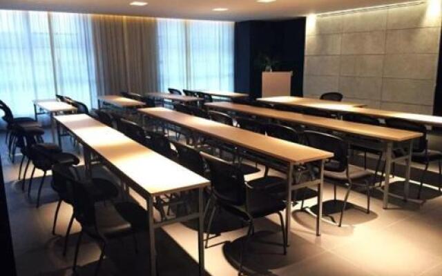 Jinjiang Inn Select Jiaxing Wanda Plaza