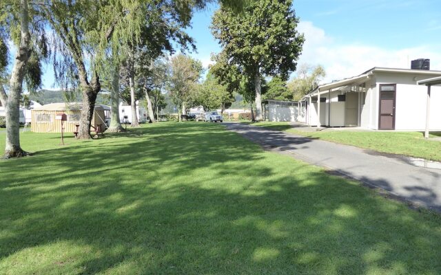 Harbourside Holiday Park