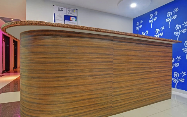 Oyo 9719 Hotel Relax Inn