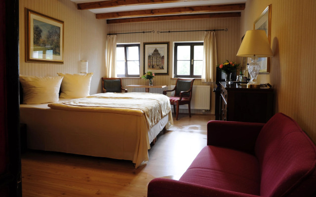 Hotel Schlossresidenz Heitzenhofen