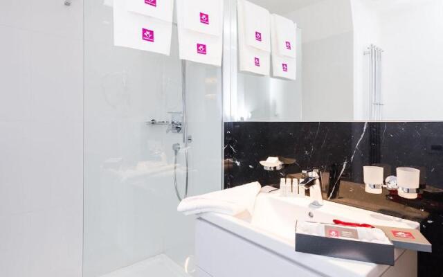 Old Royal Post Boutique Hotel & Premium Suites