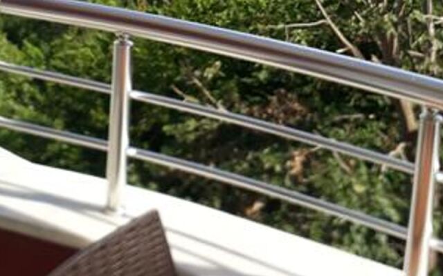 Kıyıköy Otel Zirve