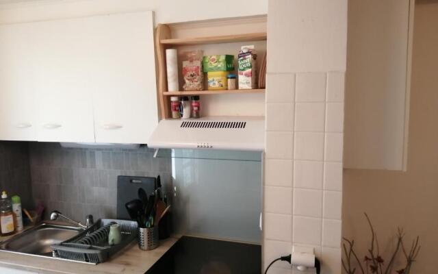 Appartement Type F2 Proche Paris 25 Km