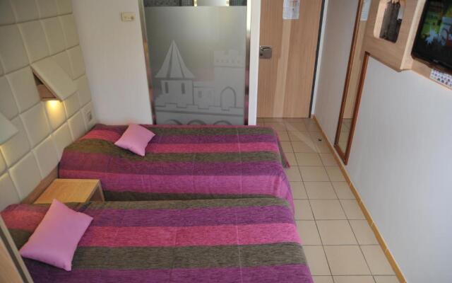 Hotel Espace Cité