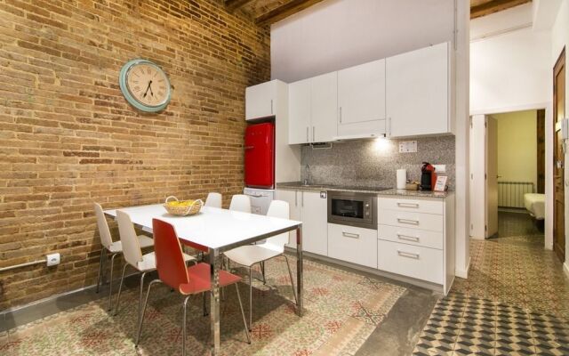 Happy People Plaza España