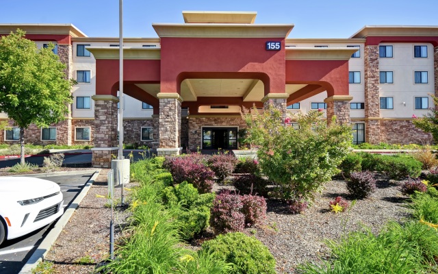 Hampton Inn & Suites Folsom