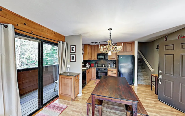 11711 Truckee - 2 Br Condo