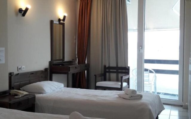 Hotel Avra