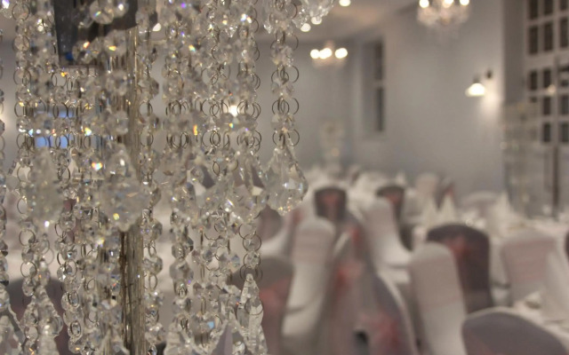 Yarrow Hotel