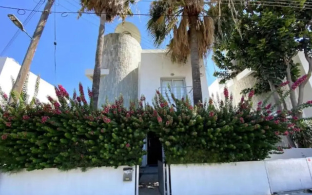 Pearl Villa in Agios Athanasios