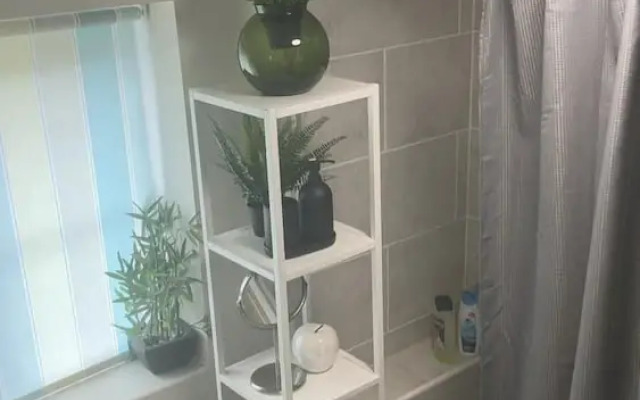 Inviting 1-bed House in Wolverhampton
