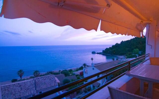Most Panoramic balcony Aeolos Home 108