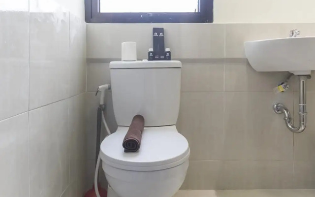 Homey and Cozy Stay 2BR at Meikarta Apartment