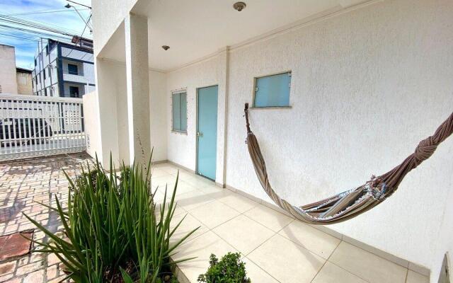 Lindo residencial a 350m do Farol da Orla