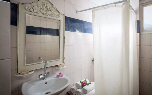 Vergina Studios & Apartments