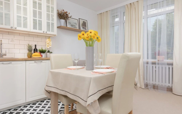 Apartment Wspólna Warsaw by Renters