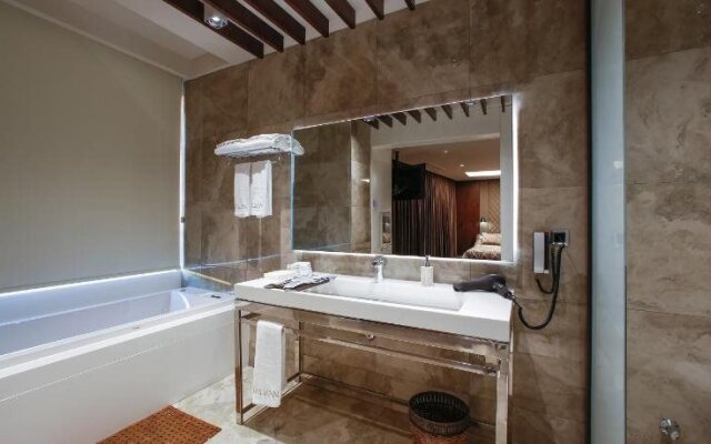 Onhann Hotel
