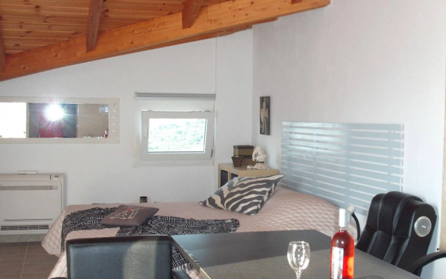 Forestata Village