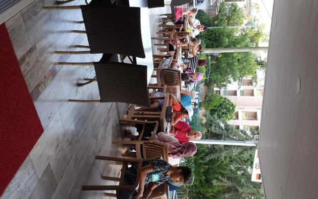 Altunakar I Hotel