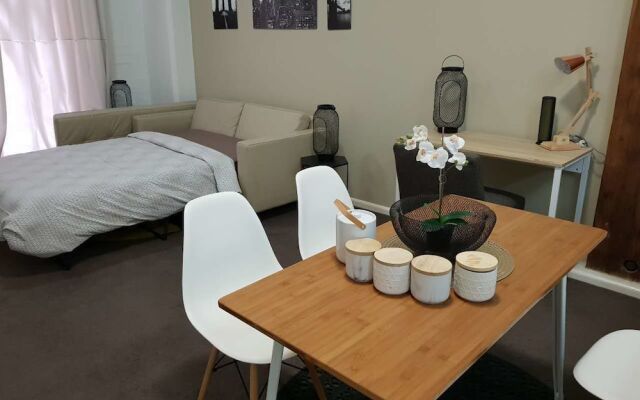Darling Harbour Apartment