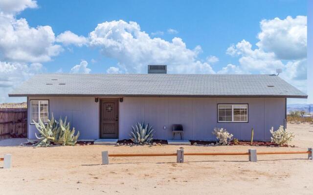 @ Marbella Lane - Joshua Tree Secluded 5 Acres!