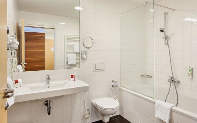 Отель Four Points Flex by Sheraton Vienna Hauptbahnhof