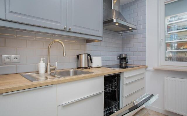 Apartment Warsaw Żoliborz by Renters