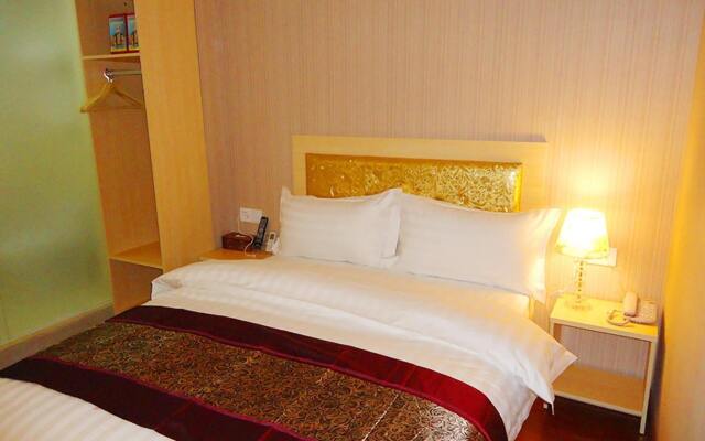 Civil Aviation Hotel
