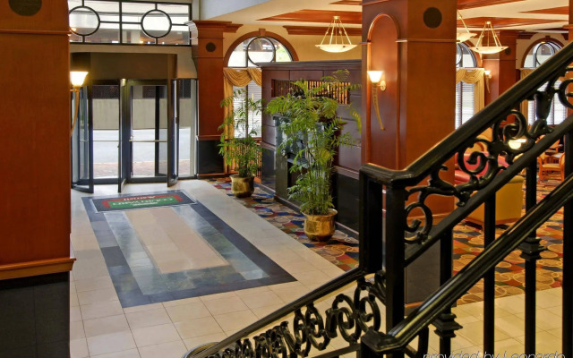 Courtyard by Marriott Norfolk Downtown