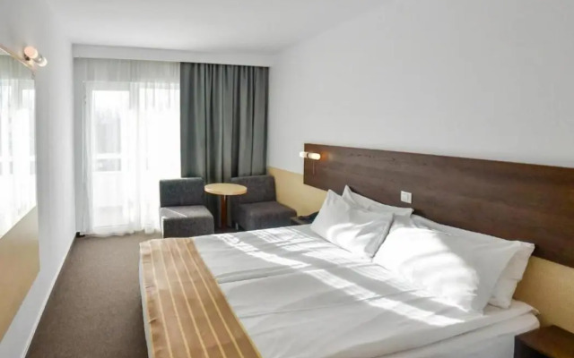 Zenith Hotel Conference & Spa