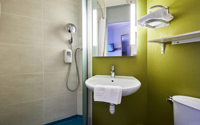 B&B HOTEL Le Havre (2)