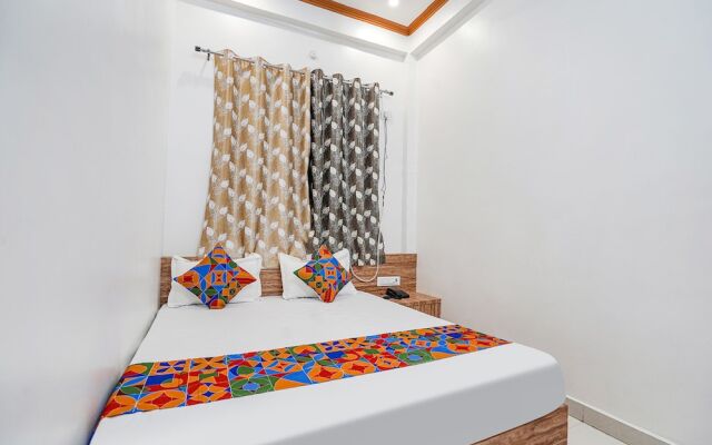 Fabhotel Shree Mahidev Palace