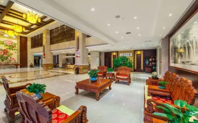 Harmonious Qianjin Hotel
