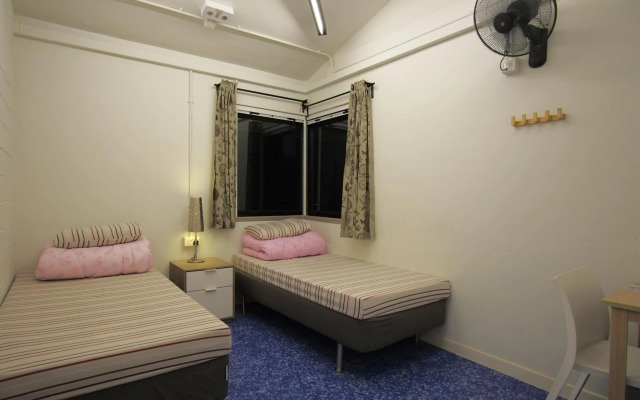 Hong Kong Island YHA Jockey Club Mt. Davis Youth Hostel