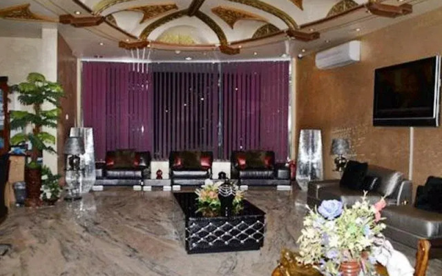 Comfort Inn Al Taawon