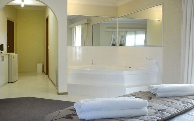 Hamilton’s Queanbeyan Motel