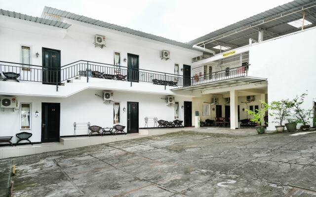 OYO 409 Pondok Helomi