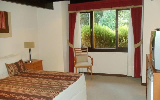 Altos Los Pioneros & Spa