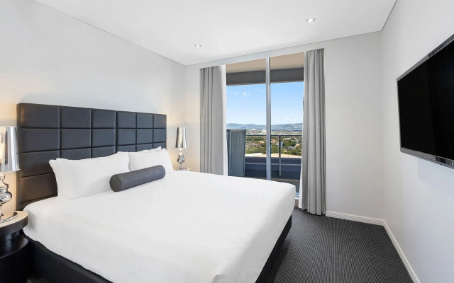 Meriton Suites Broadbeach, Gold Coast