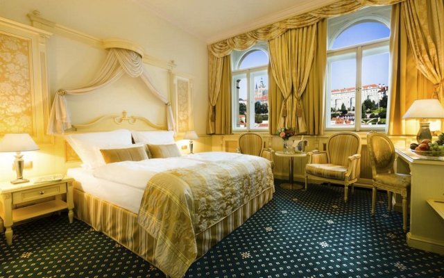 Luxury Family Hotel Royal Palace