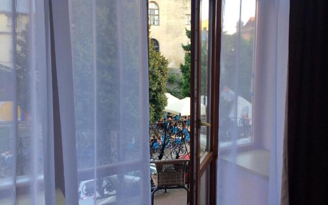 ROMANTIC Apartments - on Valova street