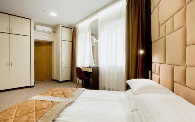Hotel Natalia 18