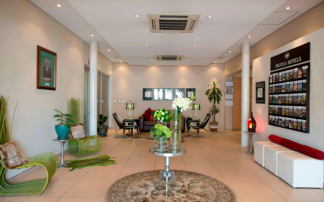 Protea Hotel by Marriott Windhoek Furstenhof