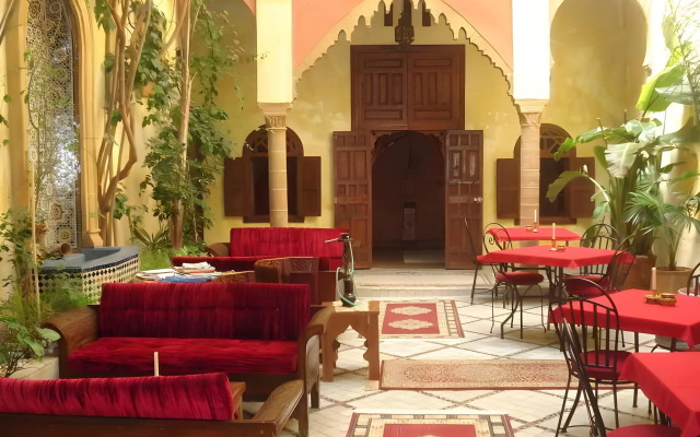 Riad Marlinea