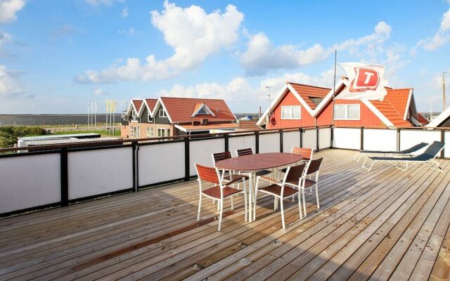 Beautiful Apartment in Hemmet With Roofed Terrace