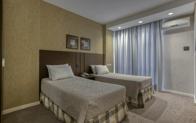 Roochelle Hotel by Nobile